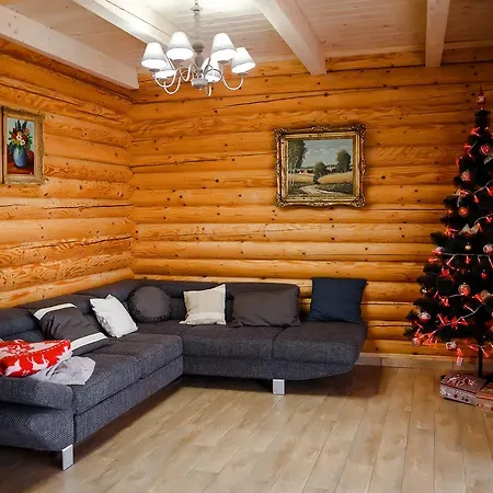 וילה Provintsia מיגובו